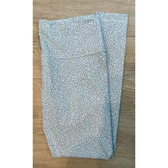 lululemon athletica Pants - Lululemon Wunder Train High Rise Gray Leopard Print Leggings Size 12